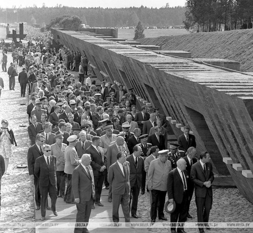 Открытие мемориального комплекса "Хатынь", 5 июля 1969 года